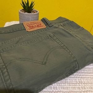Levi’s Boyfriend Jeans
